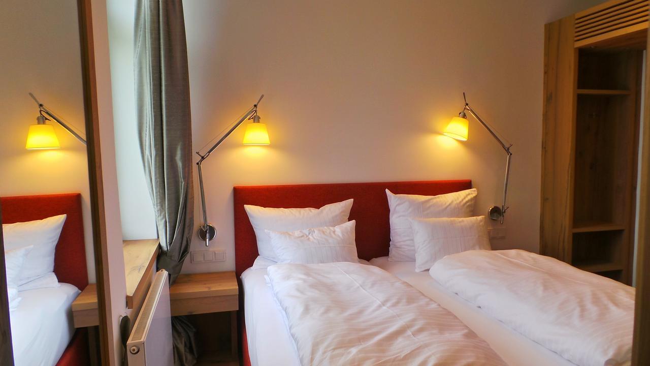 Hotel Diamond Country Club Atzenbrugg Exterior foto