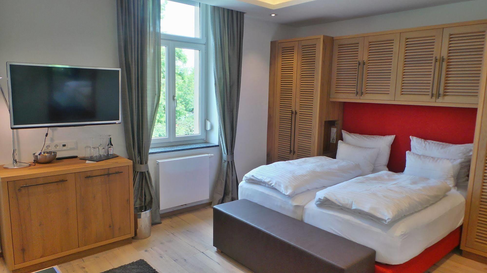 Hotel Diamond Country Club Atzenbrugg Exterior foto